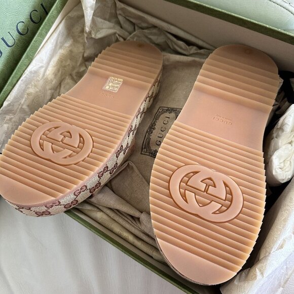 Gucci Beige and Burgundy Platform Slides - Picture 7 of 12